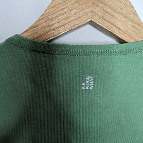 WEWOREWHAT Cotton Blend Cropped Muscle Tank Fair Green NEW Size XS - Picture 3 of 7